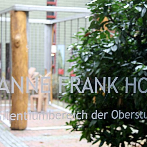 Gesamter Anne-Frank-Hof AFG
